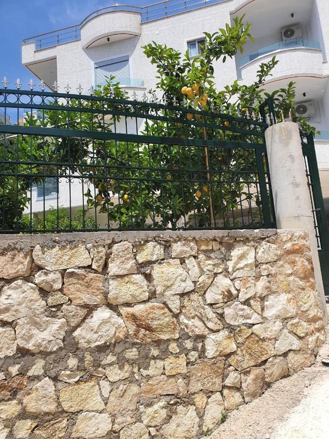 The Sunset View Apartment Sarande Exterior photo